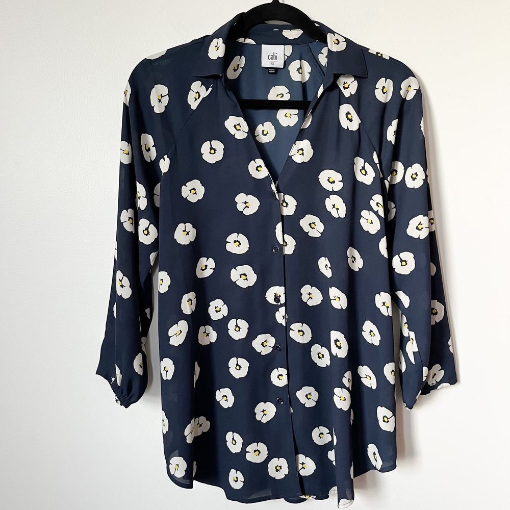 Cabi Go To Button Up Floral‎ Blouse Navy Blue Womens XS #5705 Office Spring